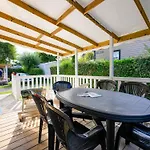 Campsite Mobil Confortable Avec Terrasse A - Api-1-52-1056 *