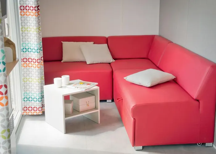 Camping Mobil Confortable Avec Terrasse à - Api-1-52-1056 *