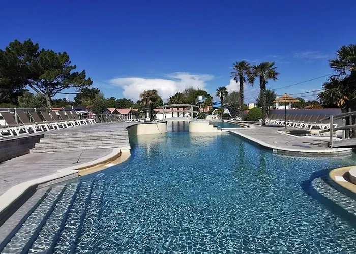 Mobil Confortable Avec Terrasse à - Api-1-52-1056 Camping