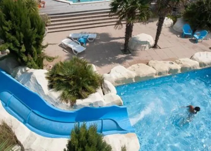 Camping Mobil Confortable Avec Terrasse à - Api-1-52-1056