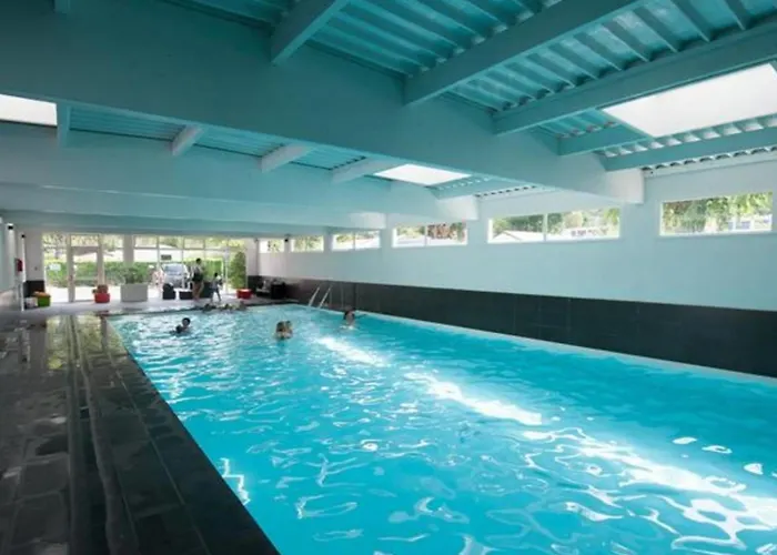 Camping Mobil Confortable Avec Terrasse à - Api-1-52-1056 *